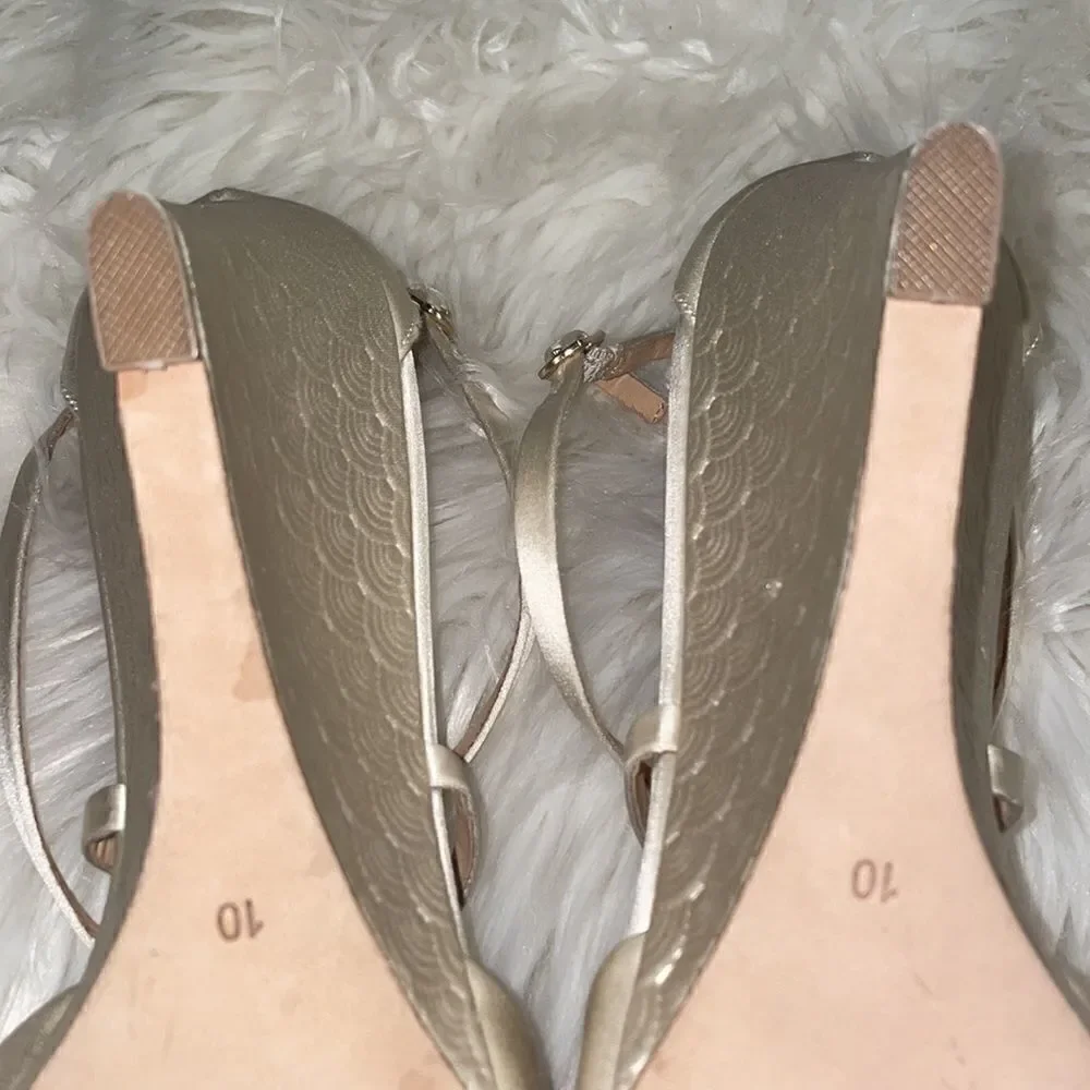 Badgley Mischka Cream Abigail Evening Wedge Sandals